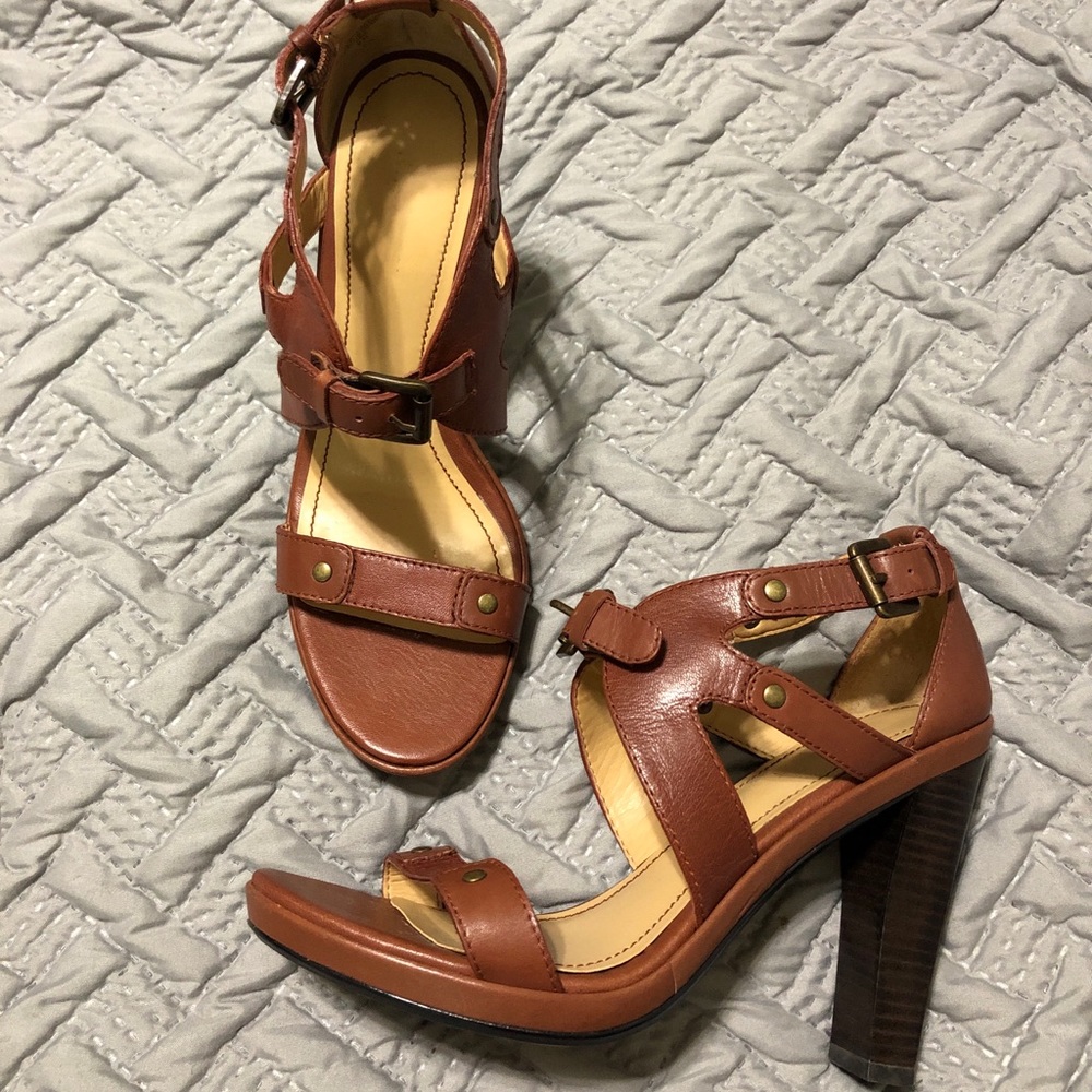 Nine West Cognac Sandals